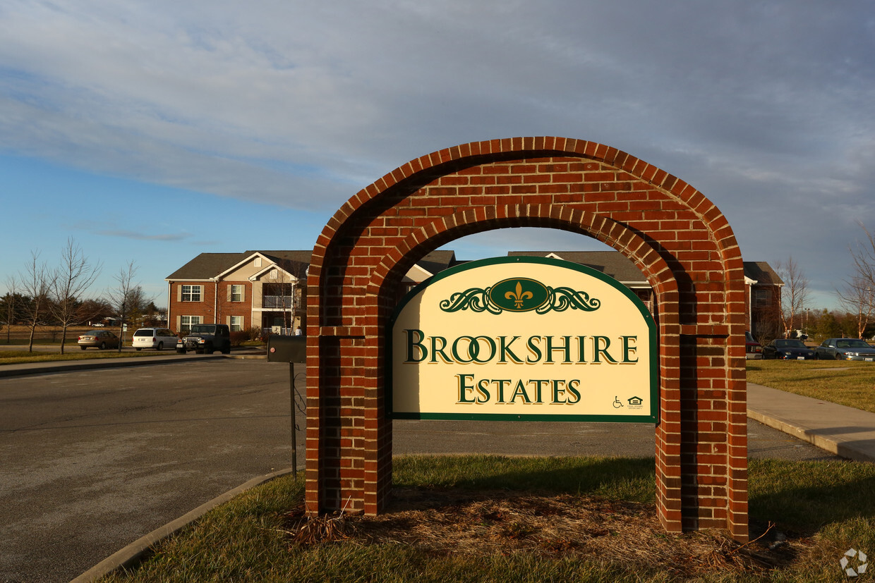 Building Photo - Brookshire Estates