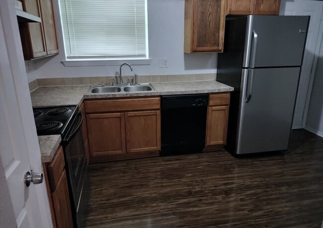 Photo - 4214 Mehalia Dr House