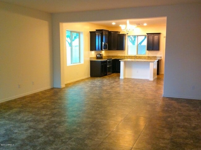 Building Photo - Gorgeous Home! Lots of upgrades!
