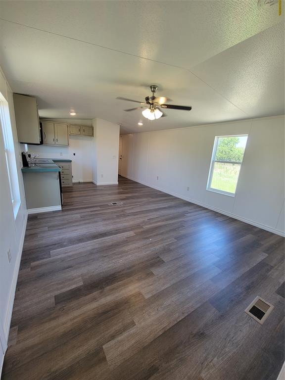 10201 Peterson Rd, Del Valle, TX 78617 House for Rent in Del Valle