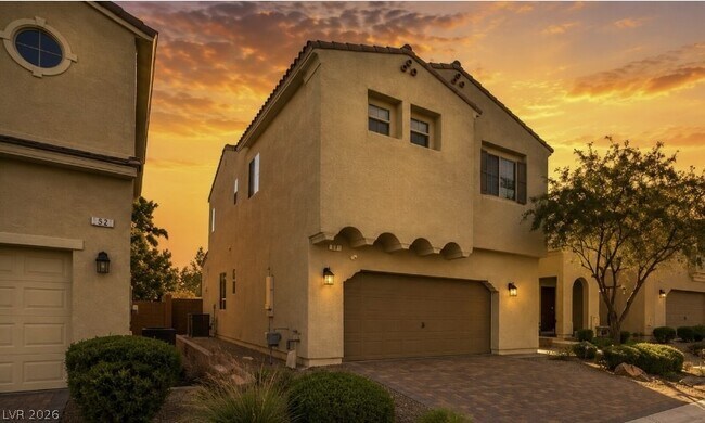 Building Photo - 32 Lily Grove Rd