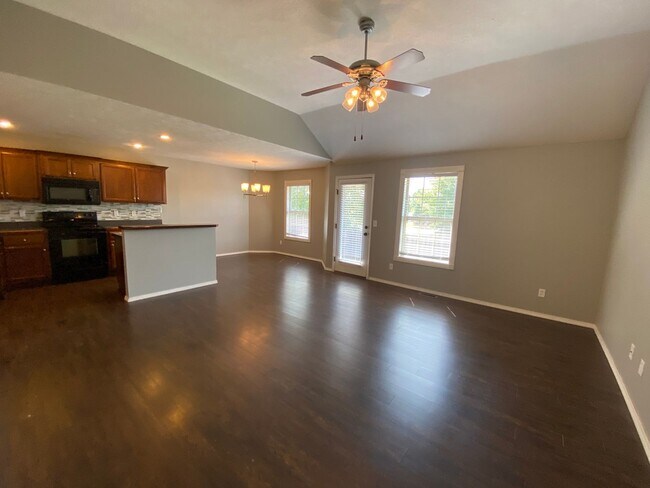 Foto del edificio - 4382 W Loren St