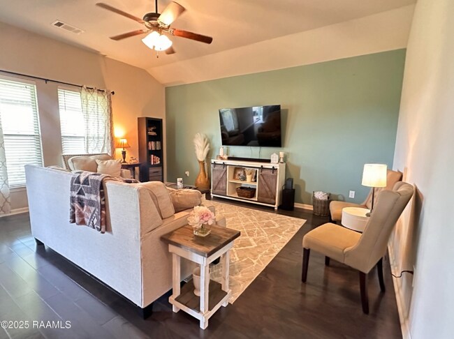 Foto del edificio - 209 Stanwell Ave