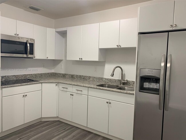 Foto del edificio - 6290 SW 39th St