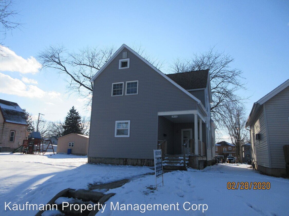 Primary Photo - 3618 S Harrison St