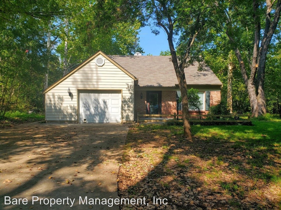 Foto principal - 3 br, 2 bath House - 6609 E Lindsey St
