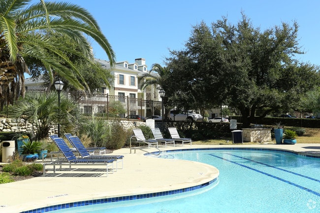 Building Photo - Lantana Hills