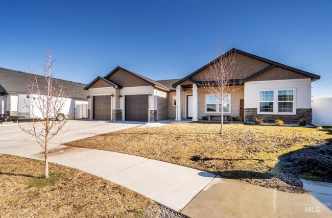 Building Photo - 1406 Concord St