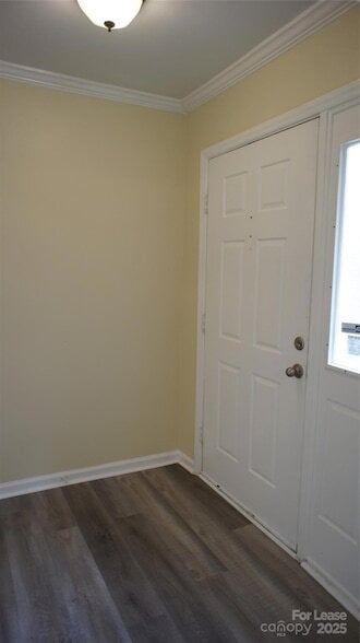 Building Photo - 8306 Summerglen Cir