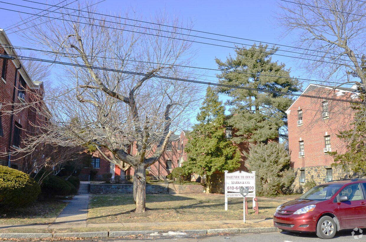 Dartmouth House Apartments in Swarthmore, PA