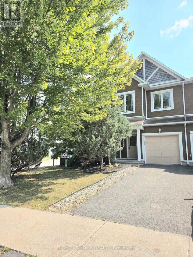 Primary Photo - 232 Meadowbreeze Dr