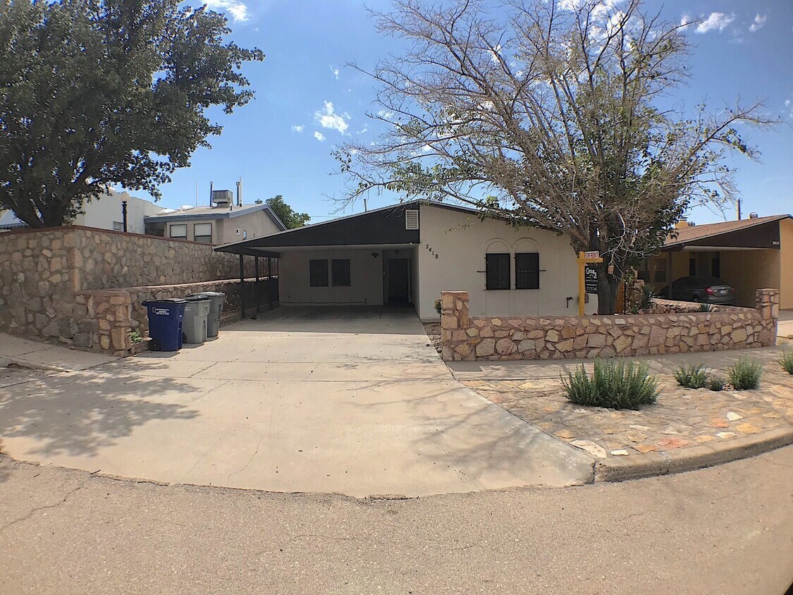 2418 Pittsburg Ave Unit B, El Paso, TX 79930 Room for Rent in El Paso