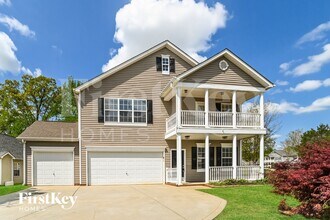 Building Photo - 2300 Silver Run Dr