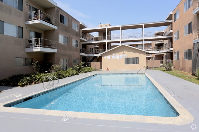 Village Pointe Apartments Hawthorne Ca