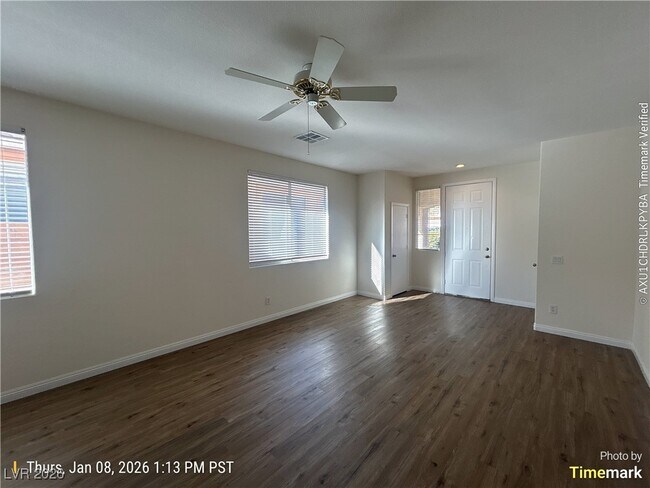 Foto del edificio - 10517 Broadhead Ct