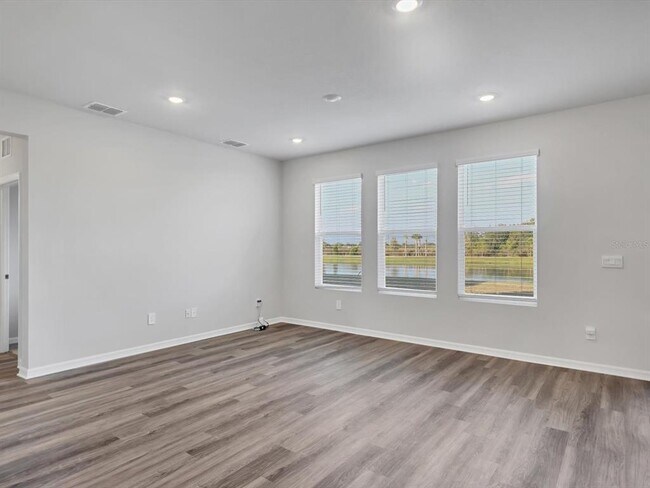 Building Photo - 12044 Kingsley Trl