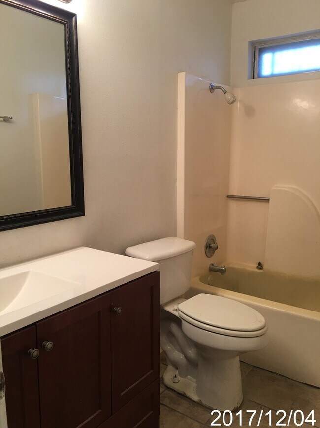 Foto del edificio - Cute 3/2 Home Available for Immediate Move In!