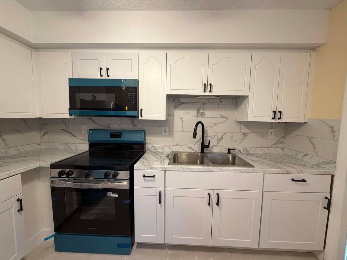 Foto principal - 501 W 1st St