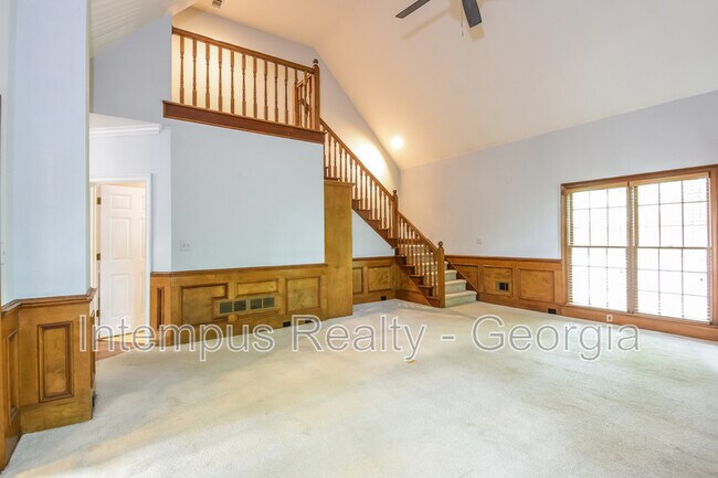 Foto del edificio - 330 Banyon Brook Point