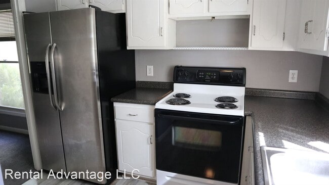 Building Photo - 3 br, 2.5 bath House - 301 Old Rocky Ridge Ln