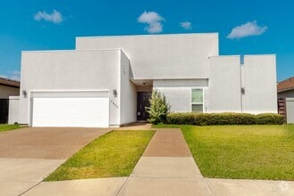 Building Photo - 7404 Thomas Harris Dr