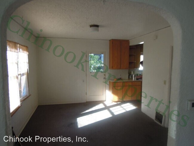 Building Photo - 4 br, 1.5 bath House - 327 E 15th Ave
