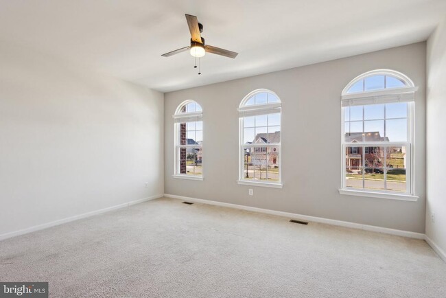 Foto del edificio - 41509 Sagefield Square