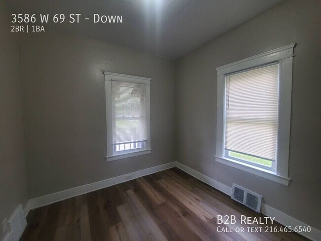 Foto del edificio - 3586 W 69th St