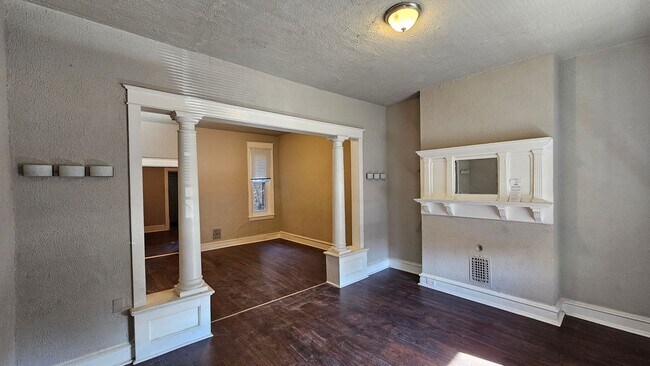 Foto del edificio - Now Showing!
