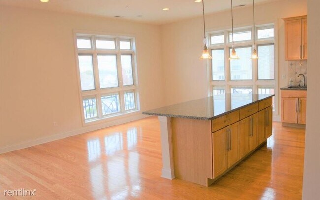 Building Photo - 2 br, 2 bath Condo - 2350 Route 33