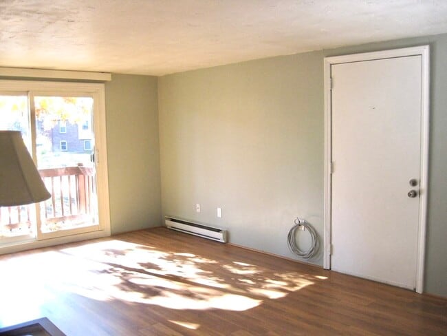 Building Photo - 9 Tideview Path