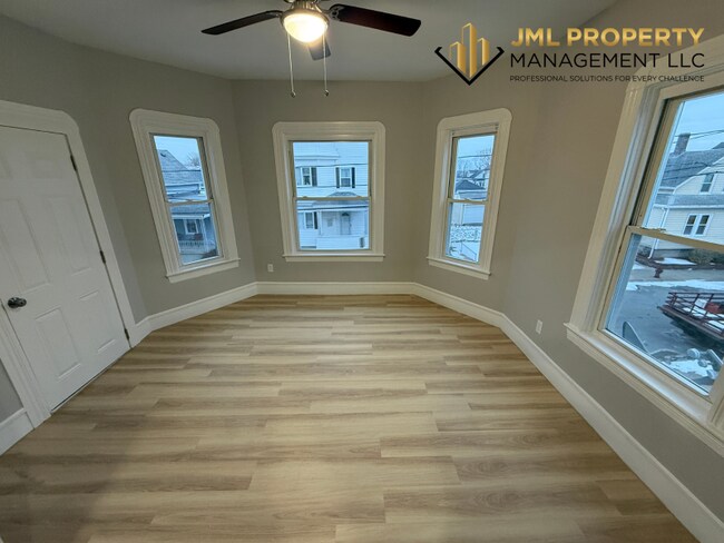 Foto del edificio - 81 Swindells St