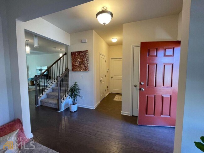 Foto del edificio - 3032 Lowell Rd
