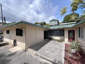 Building Photo - 44-113-113 Nanamoana St