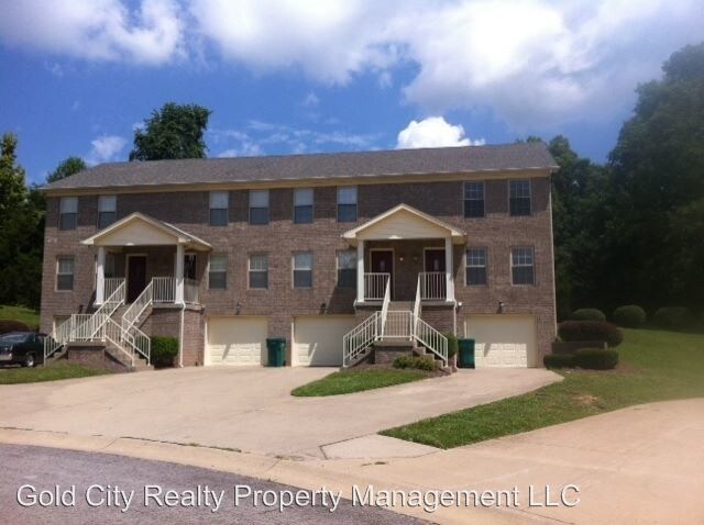 Primary Photo - 100-1200 Wellington Way