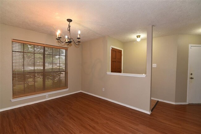 Building Photo - 16306 Maple Downs Ln