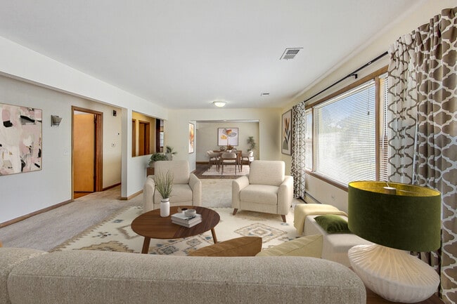 Building Photo - 1108 Fortuna Ave