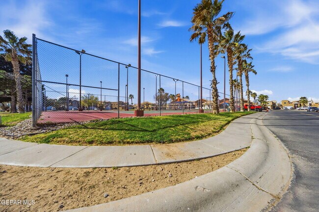 Foto del edificio - 3645 Almond Beach Dr