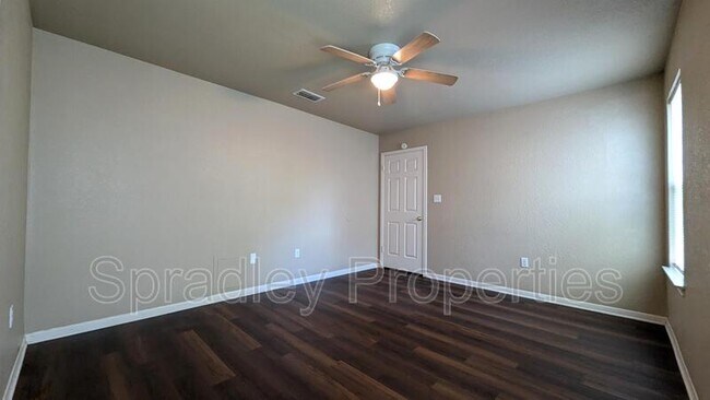 Foto del edificio - 1017A S 37th St