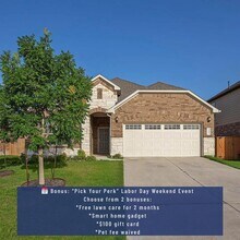 Building Photo - 3504 De Torres Cir