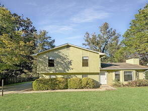 Building Photo - 3766 Saddle Ridge Dr SW