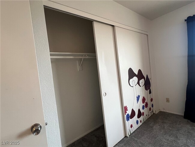 Building Photo - 2064 Mesquite Ln
