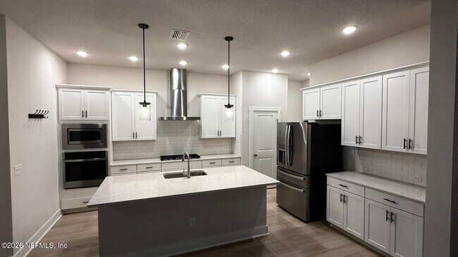 Foto del edificio - 10065 Element Rd