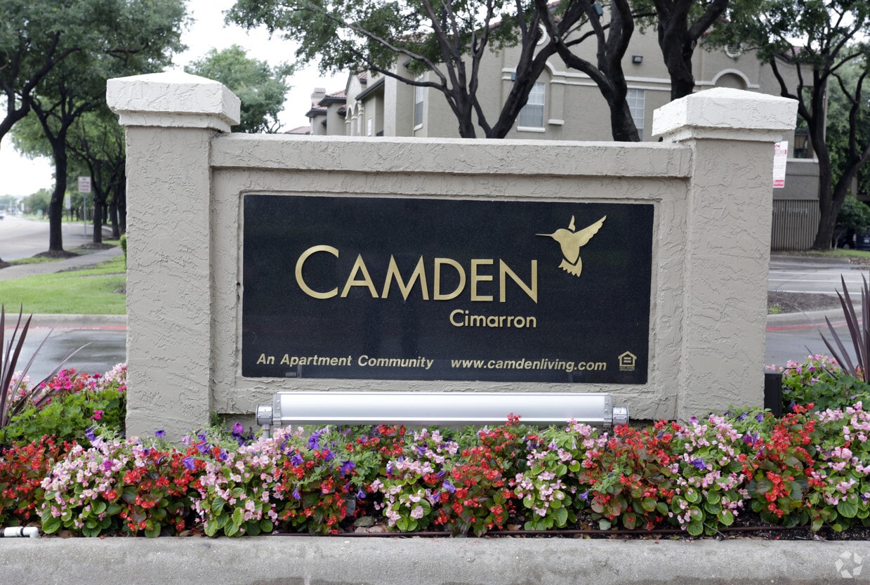 Primary Photo - Camden Cimarron