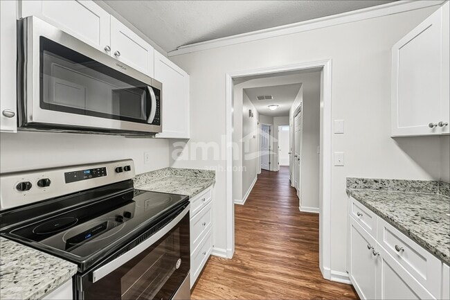Building Photo - 2645 Windstream Way NW