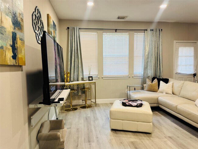 Foto del edificio - 3135 Atherton Canyon Ln