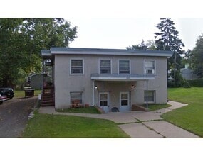 Building Photo - 834 Allen Ave