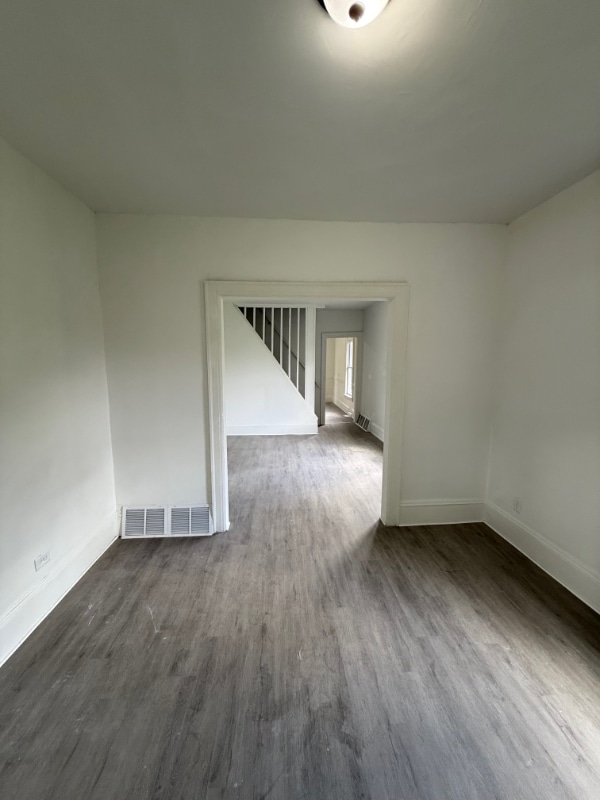 Foto del edificio - 2208 W Brown St