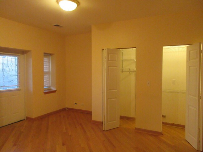 Foto del edificio - 1411 N Bosworth Ave