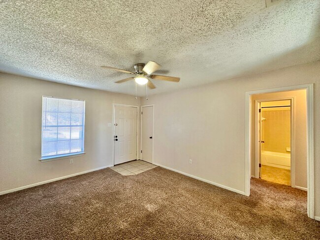 Foto del edificio - 904 N. 7TH STREET (C)